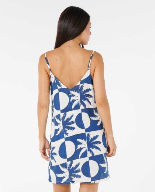 Attirestitch.shop12268e5b07 2