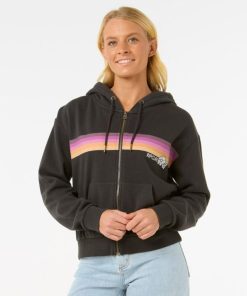 Attirestitch.shop1545d640ad 2
