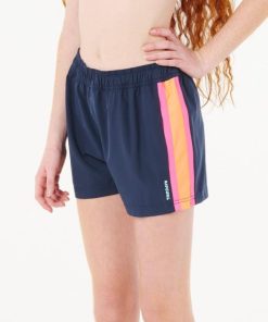 Attirestitch.shop1dc390ef48 2