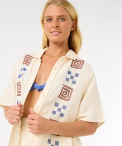 Attirestitch.shop20a524fcea 1