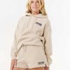 Attirestitch.shop246165c3e9 1