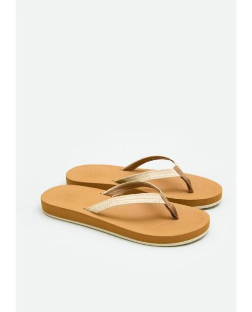 Attirestitch.shop2bcea03383 1