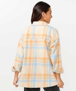 Attirestitch.shop300119c93f 2