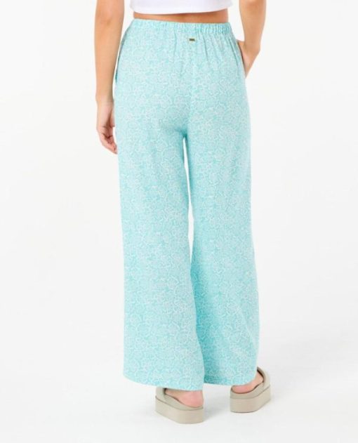 Attirestitch.shop442751ff14 2