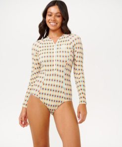 Attirestitch.shop49eca6a328 1