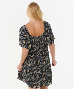 Attirestitch.shop5dfb0687ac 2