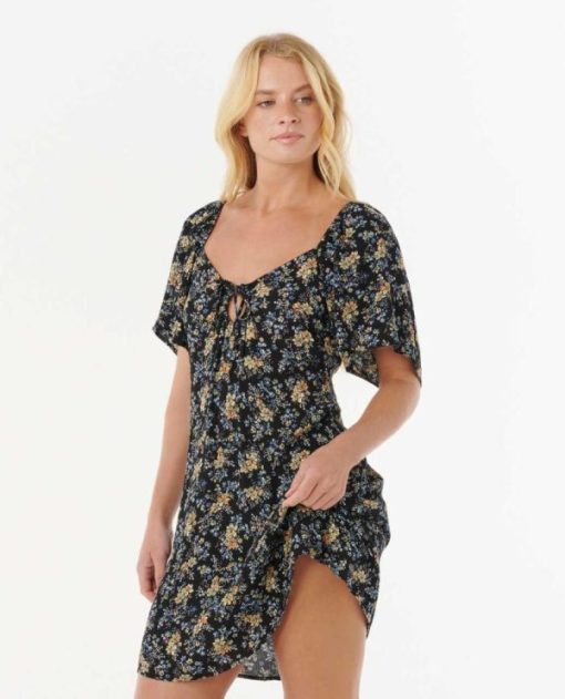 Attirestitch.shop5dfb0687ac 3