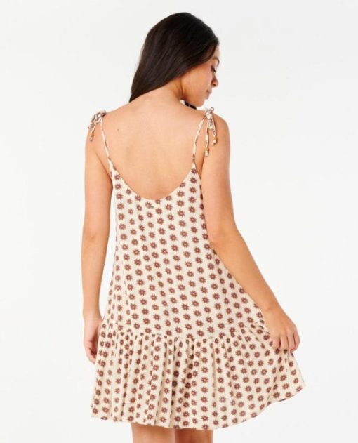 Attirestitch.shop662af59e1f 3