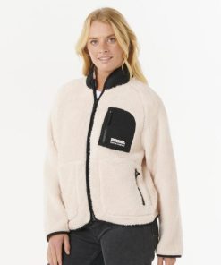 Attirestitch.shop6cee069aab 2