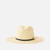Attirestitch.shop70578ec7c2 2