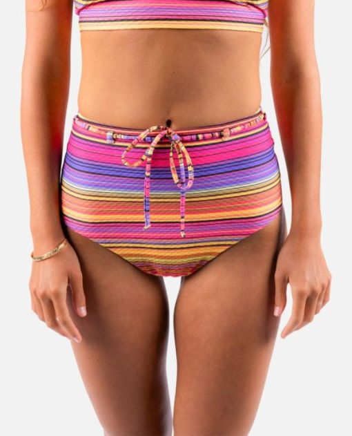 Attirestitch.shop7945e3cc6e 1