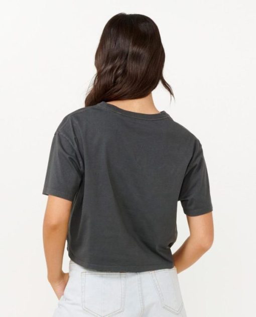Attirestitch.shop7f8dc179f8 3