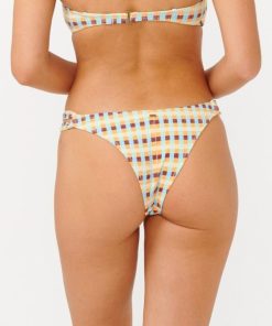 Attirestitch.shop84da40e10d 2