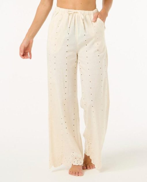 Attirestitch.shop90887f494c 1
