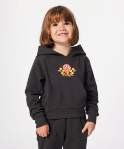 Attirestitch.shop90d43b88cd 1