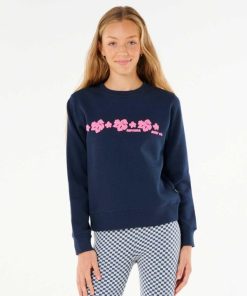 Attirestitch.shop9c054a1a87 1