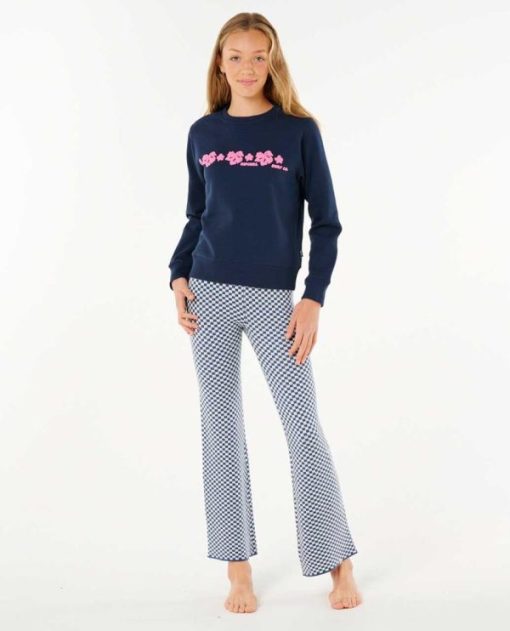 Attirestitch.shop9c054a1a87 4