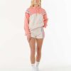 Attirestitch.shopb8505bee99 4