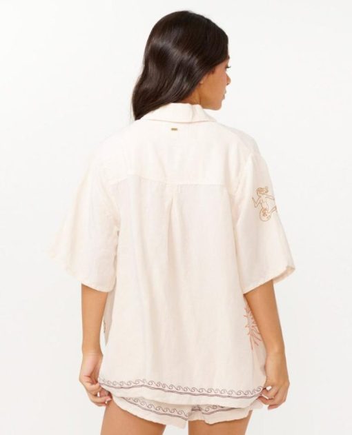 Attirestitch.shopca4a2bd593 3