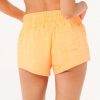 Attirestitch.shopce718e2203 2