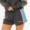 Attirestitch.shopd1d7acf090 2