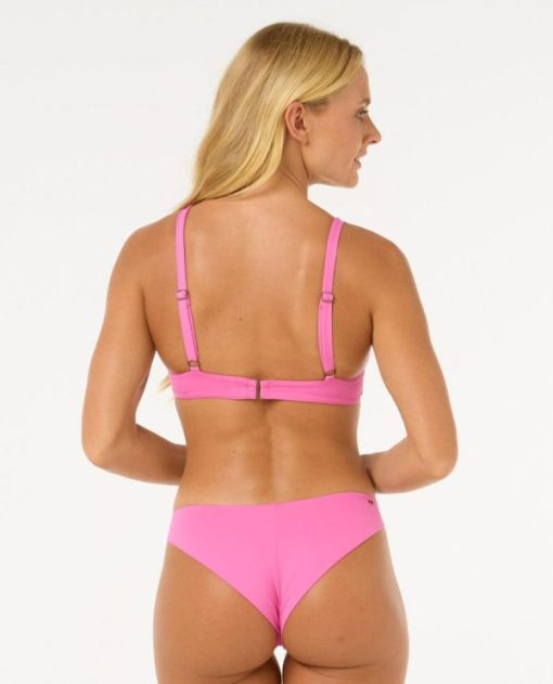 Attirestitch.shopd404221dee 2