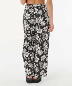 Attirestitch.shopd9dea4373d 2