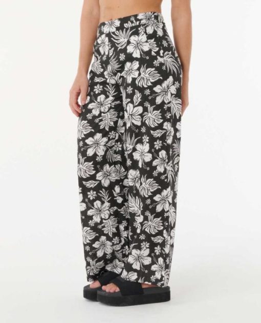 Attirestitch.shopd9dea4373d 3