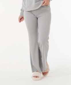 Attirestitch.shope8216ccec1 1