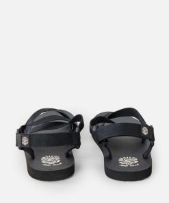 Attirestitch.shopfd8268b1c8 2